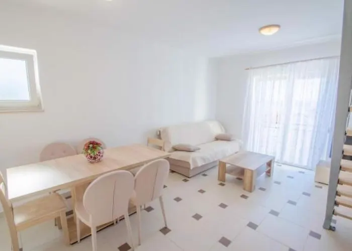 In 41215 Apartament *